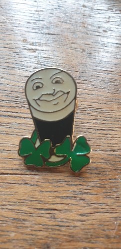 Guinness lapel badge - guinness, badge.