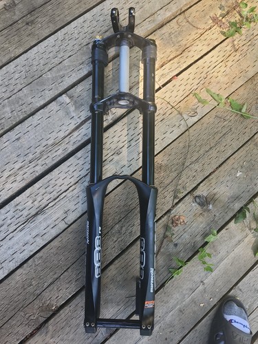 Marzocchi bomber 888 fork - r, &