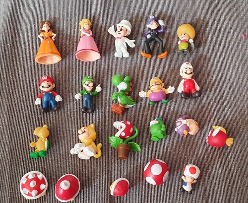 Bundle lot 21 nintendo - /,