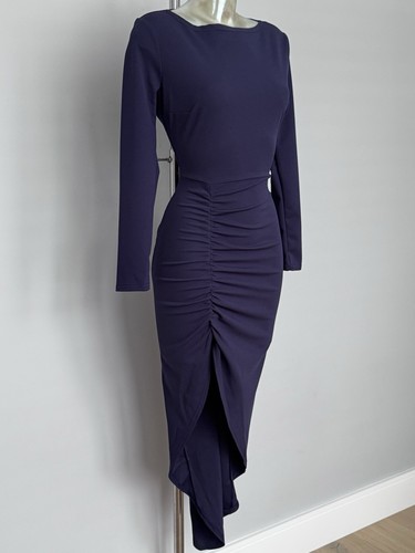 Figure hugging ruched thigh - figure, to
