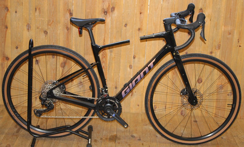 Giant revolt advanced - advanced, 2025