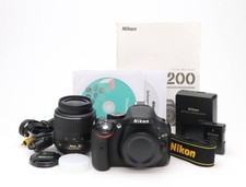 【Very Good】Nikon D5200 AF-S DX NIKKOR 18-55mm F3.5-5.6G VR Black Clicks : 2,155