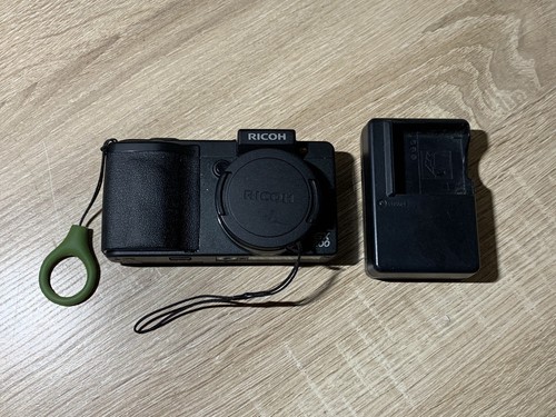 2971 ricoh gx200 - 2971,