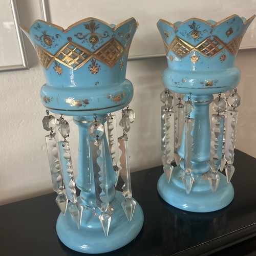 Antique opaque turquoise - opaque,