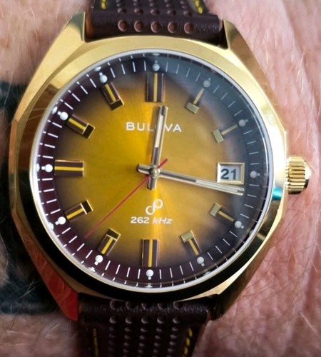 Bulova jet star 97b214 - jet, high