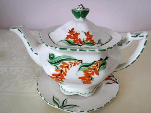 Teapot and stand britannia - teapot, by