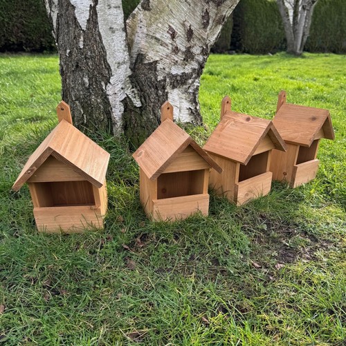 Large wooden robin bird house - wooden,