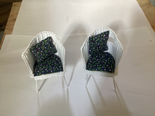 Dolls house handmade - , basket