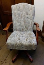 Vintage Ducal Swivel & Rise Office Chair 23 X 38 X 20 Inches Seat Height 