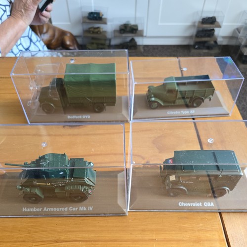 Atlas diecast army vehicles - , 4