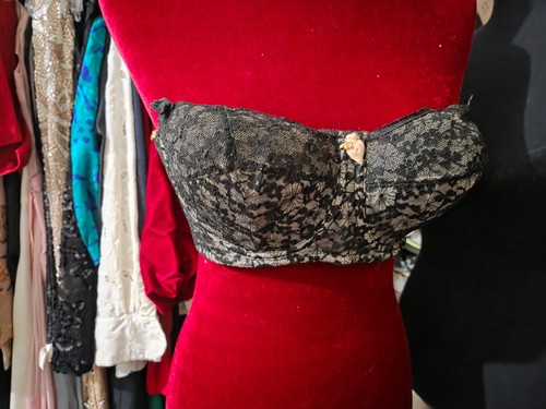 Jayne mansfield owned worn - owned,