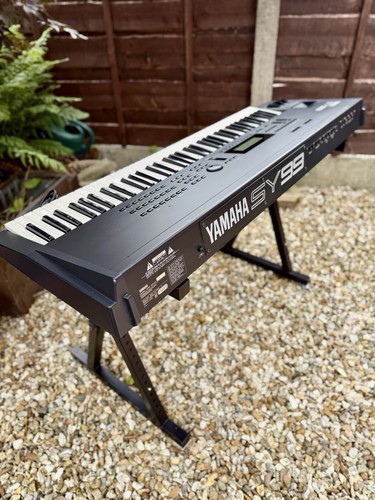 Yamaha sy99 synthesizer - yamaha,
