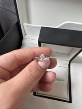 18ct Leo Diamond Solitaire