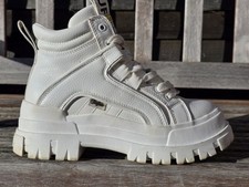 Buffalo Aspha NC Mid Boots White uk size 5 Shoes Women Platform Boots