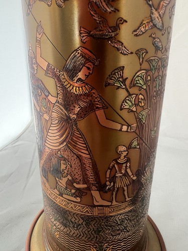 Exceptional engraved brass - exceptional,