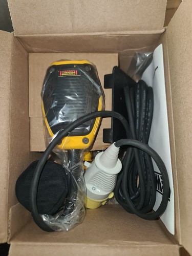 Dewalt dwe6411 110v palm - dwe6411,