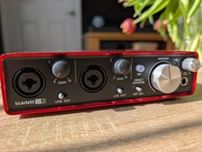 Focusrite Scarlett 2i2 2nd Gen