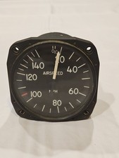 1971 United Instruments Airspeed Indicator P/N 8000 Sa-4