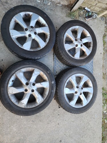 Nissan note alloy - nissan, wheel