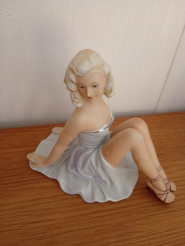 Vtg schaubach kunst porcelain - ,
