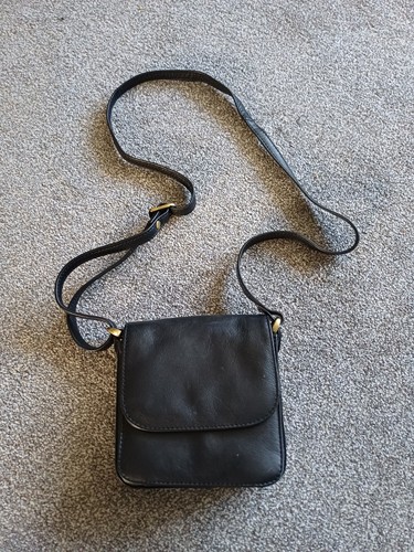 Small lloyd baker crossbody - small,