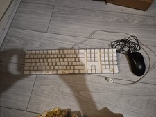 Genuine Apple A1048 Wired USB