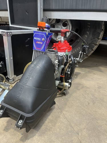 Micro max engine rotax - max,