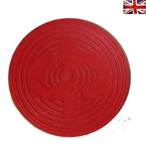 Red crown green bowls mat - red,