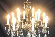 A VINTAGE CHANDELIER  12 LIGHT