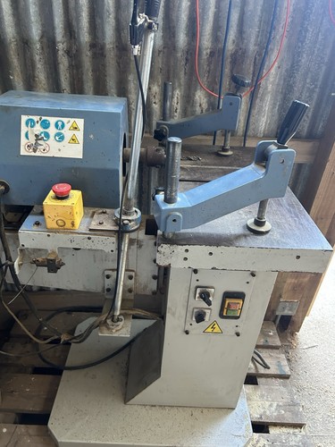 Bernardo lbm 220 slot - lbm, mortiser