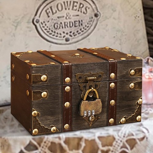 Small wooden treasure chest - small,