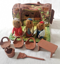 Vintage Woodsey Squirrels &