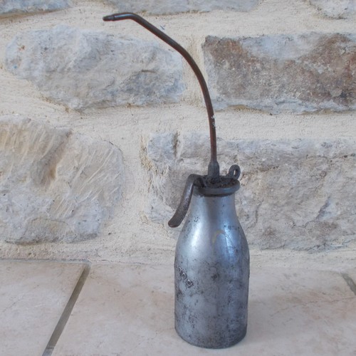 Vintage metal oil - metal,