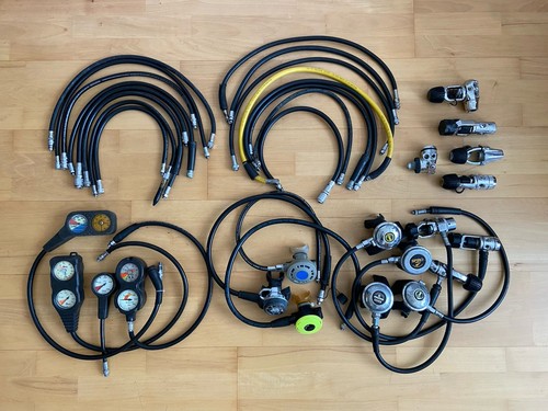 Varias used scuba diving gear