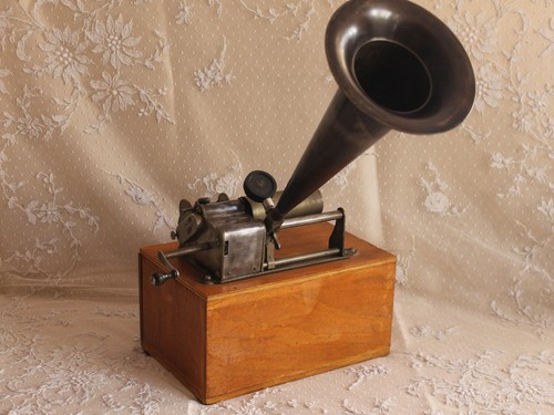 Antique early 1900 pathé - early,