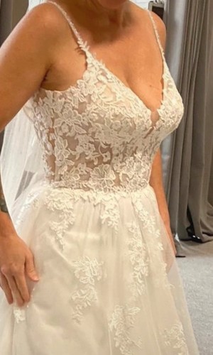 Wedding dress tea length - , size