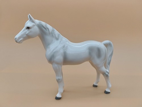 Vintage white with hint of - white,