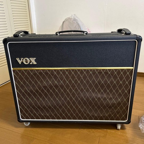 Vox ac30 guitar amplifier - vox, tb