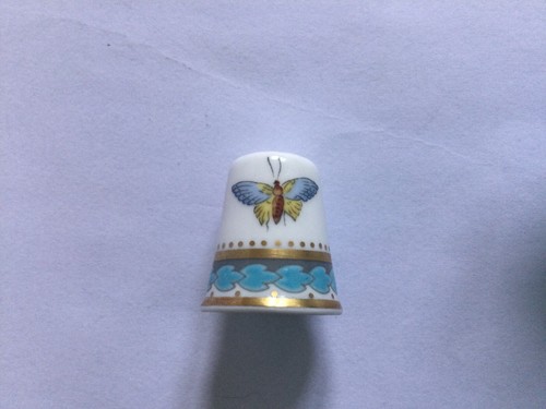 Spode thimble butterfly - spode, butterfly/flower