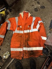 Men’s Used Hi Cis Coat Size