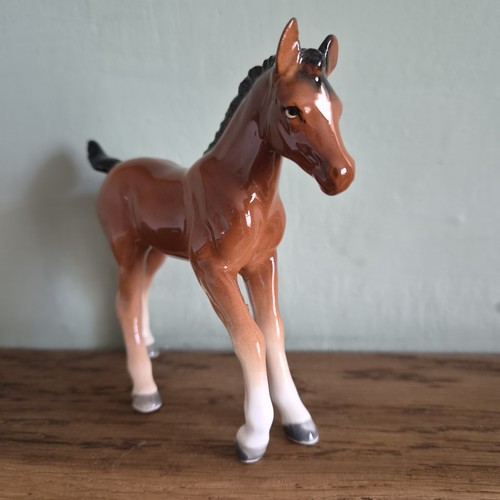 Vintage ceramic horse foal - ceramic,