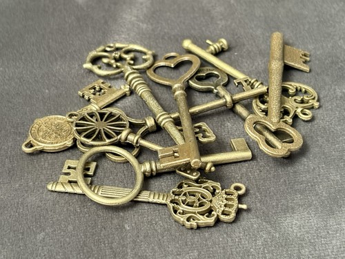 Set antique style - of, 10