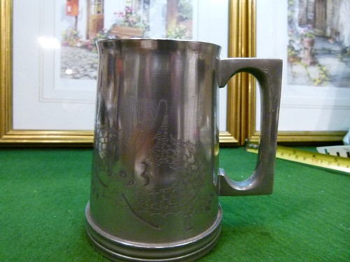 Pewter tankard dragon - tankard, design