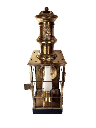 Cargo lamp lantern early - lamp/lantern,