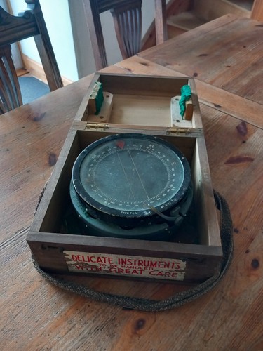 Type p4a aircraft compass - aircraft,