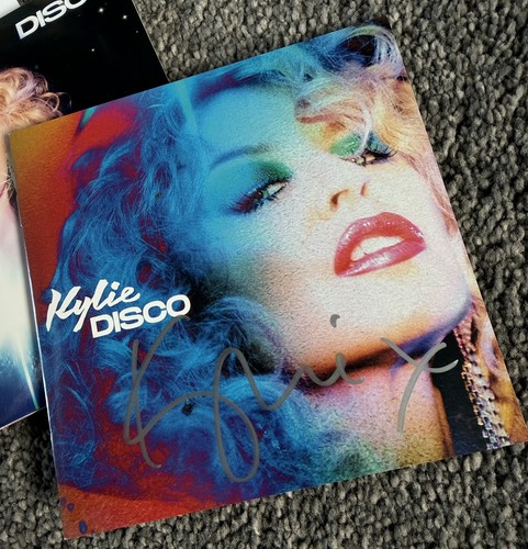 Kylie minogue signed - kylie, cd