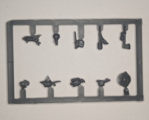 Bretonnian men arms - men,
