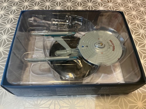 Eaglemoss star trek uss - eaglemoss,