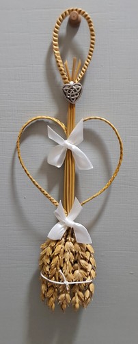 Corn dolly wedding heart - dolly,