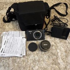Nikon 1 J1 Camera with 10-30mm